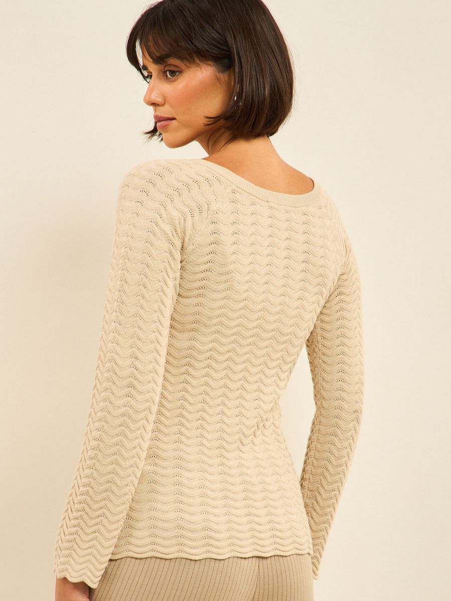 סריגים גלים רגלן