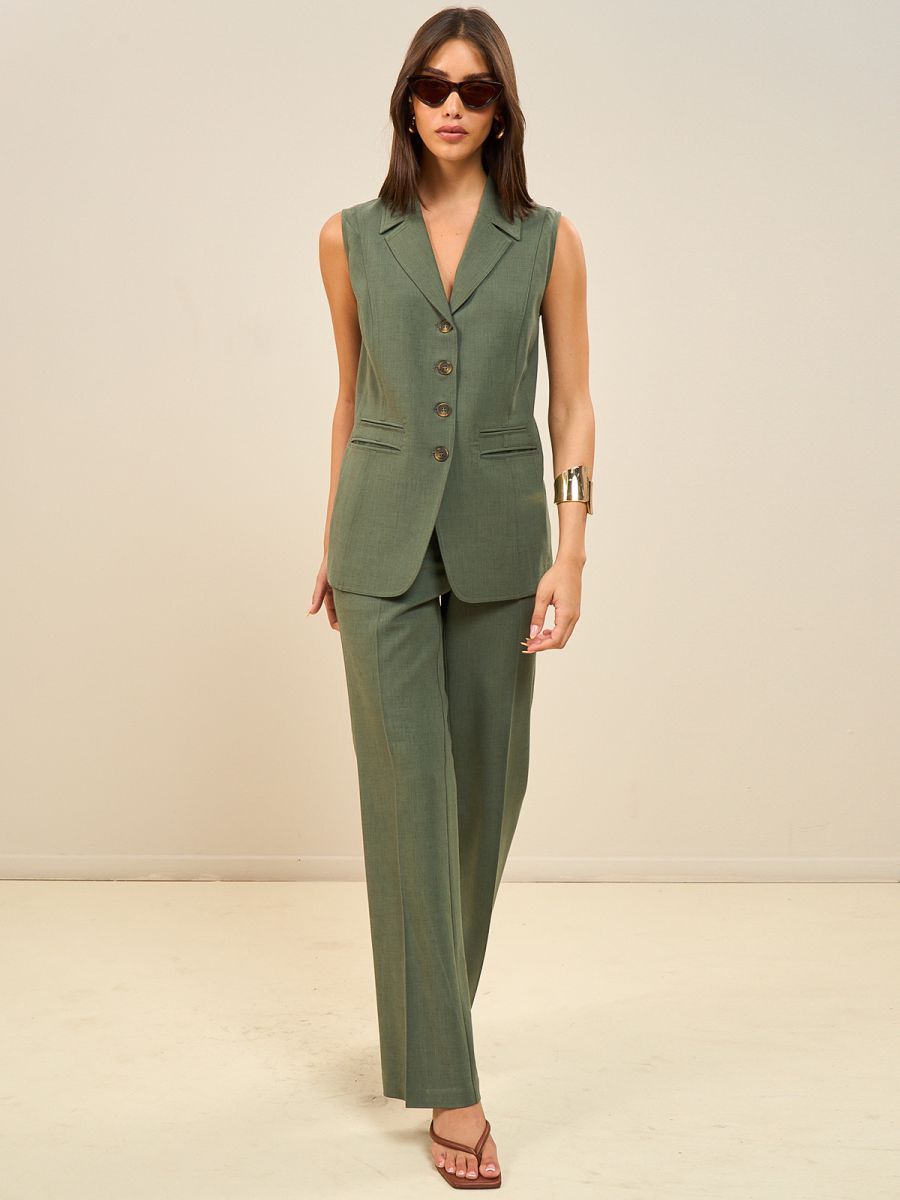 מכנסיים מחוייטים כיסים