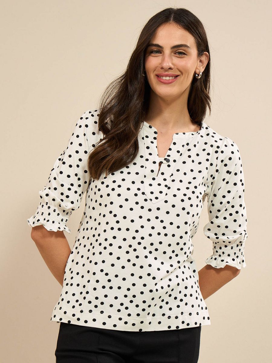 חולצת טי שרט נקודות