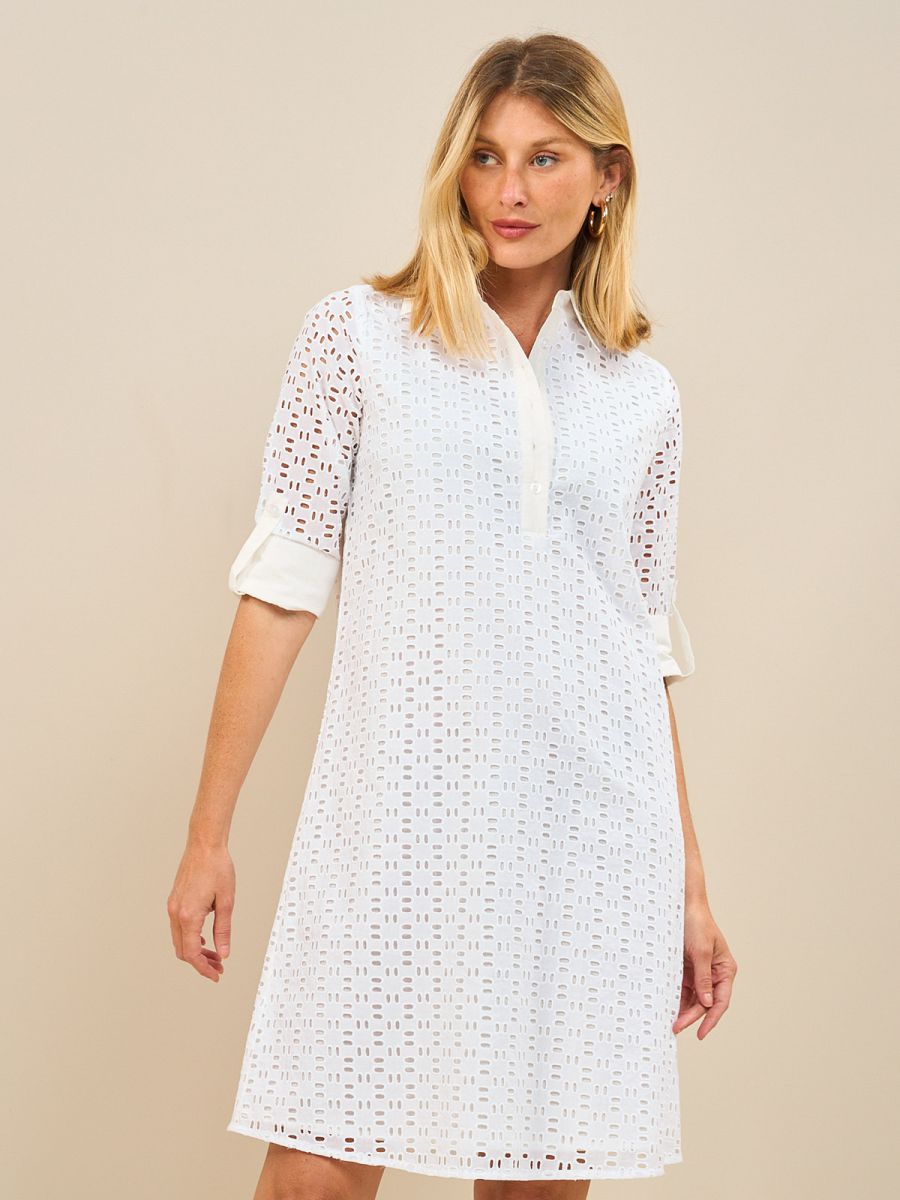 שמלת תחרה מכופתרת