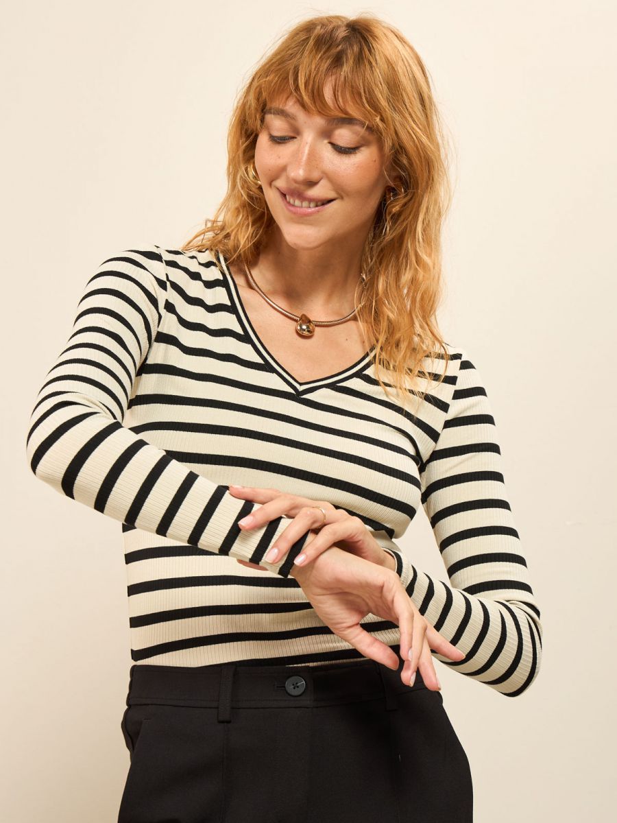 חולצת טי פסים