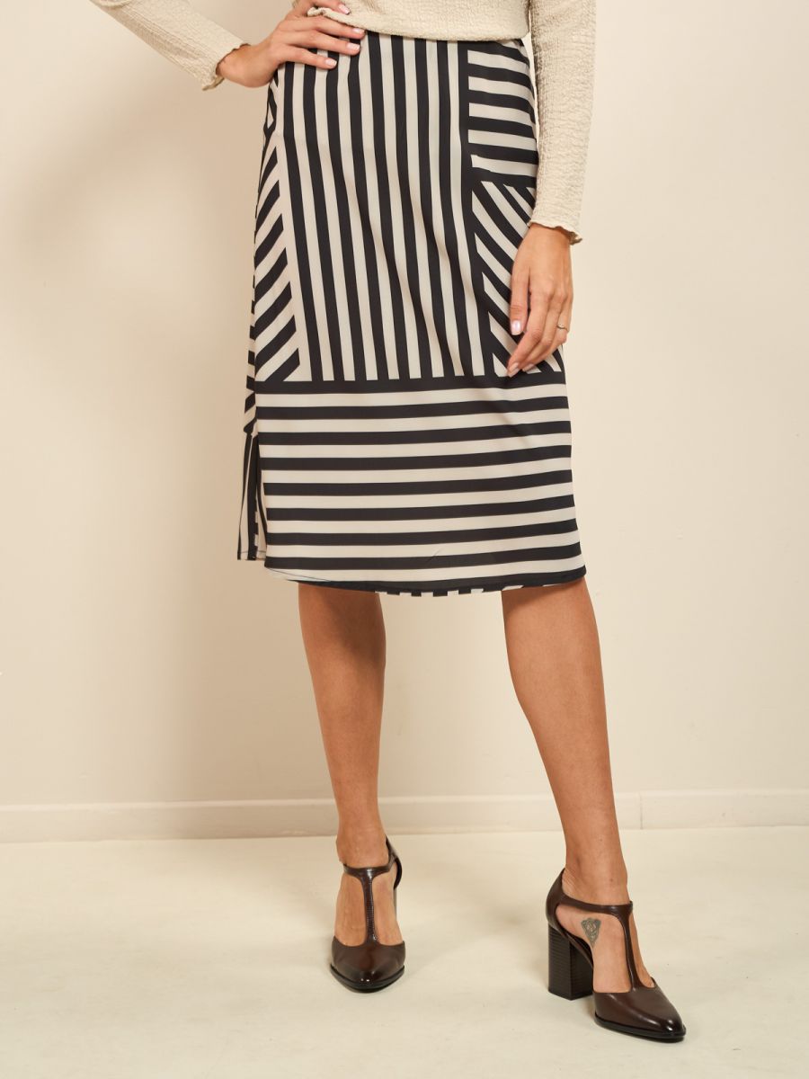 חצאית מודפסת