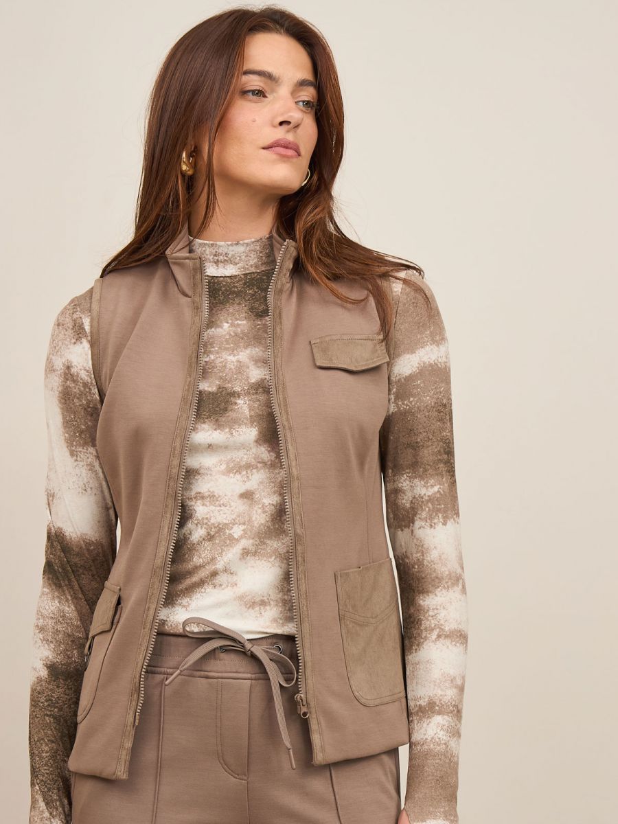 ווסט בתוספת רוכסן