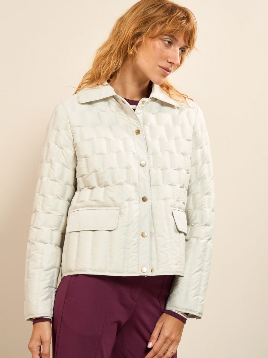 מעיל קצר נפוח