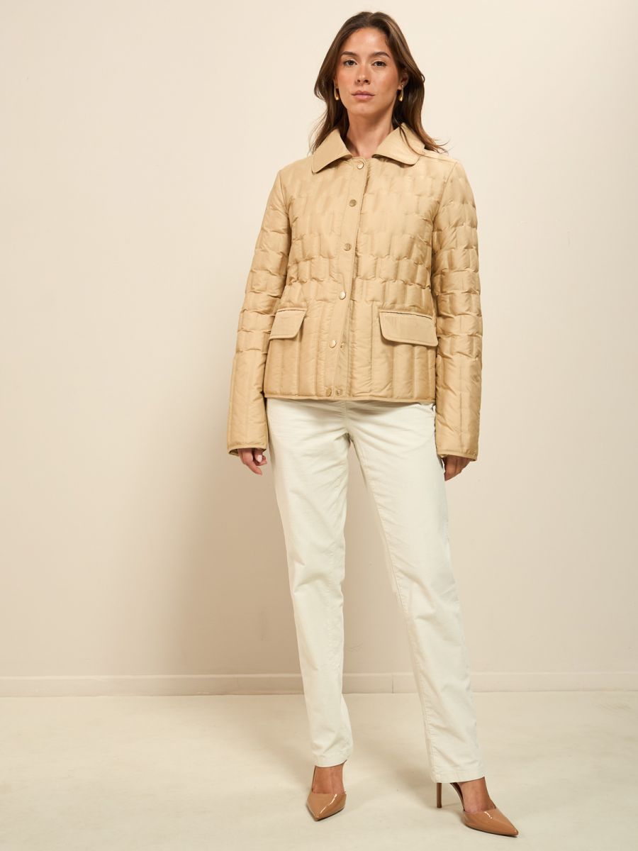 מעיל קצר נפוח