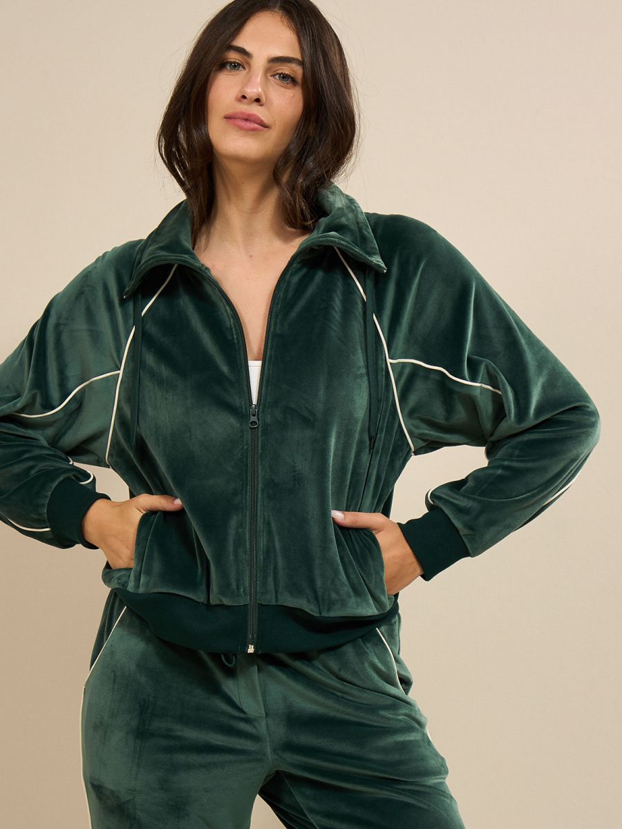 חליפה שהיא חובה