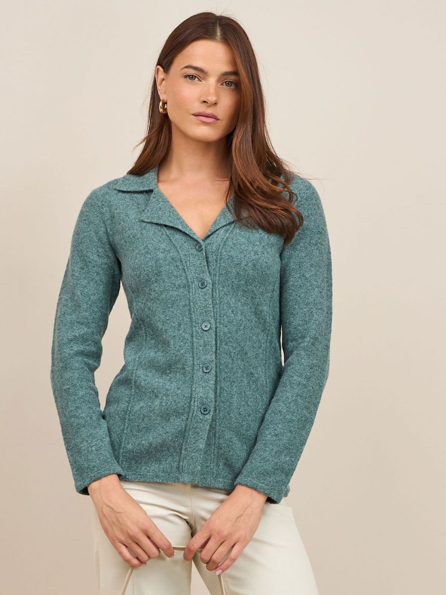 סריג מכופתר עם דש