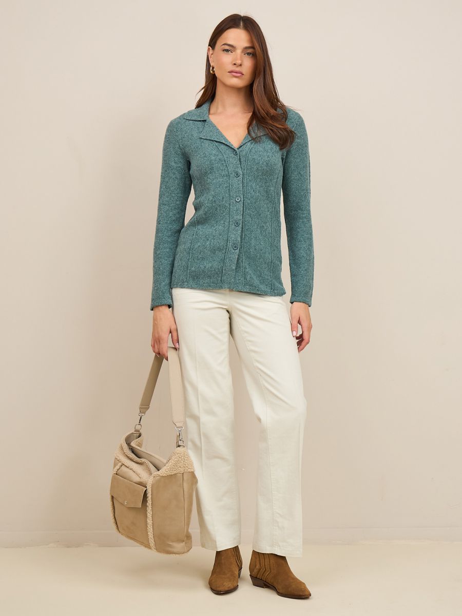 סריג מכופתר עם דש