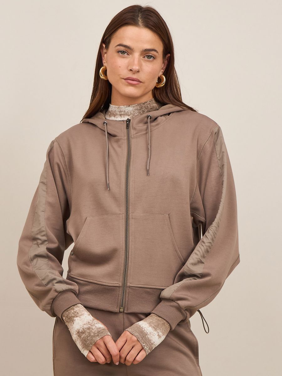 עליונית סווטרט