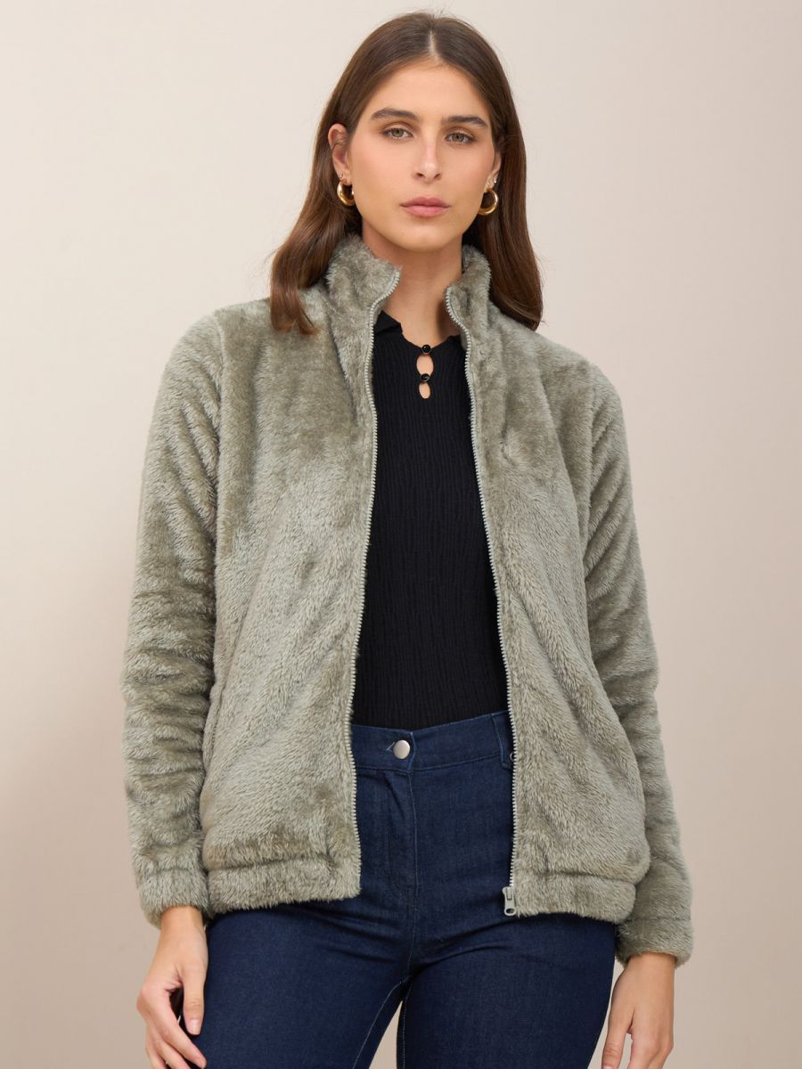 עליונית פרווה ספורטיבית