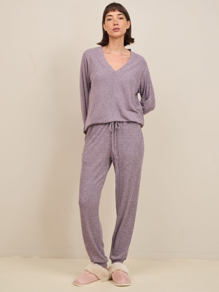 חליפת פנאי ריב V