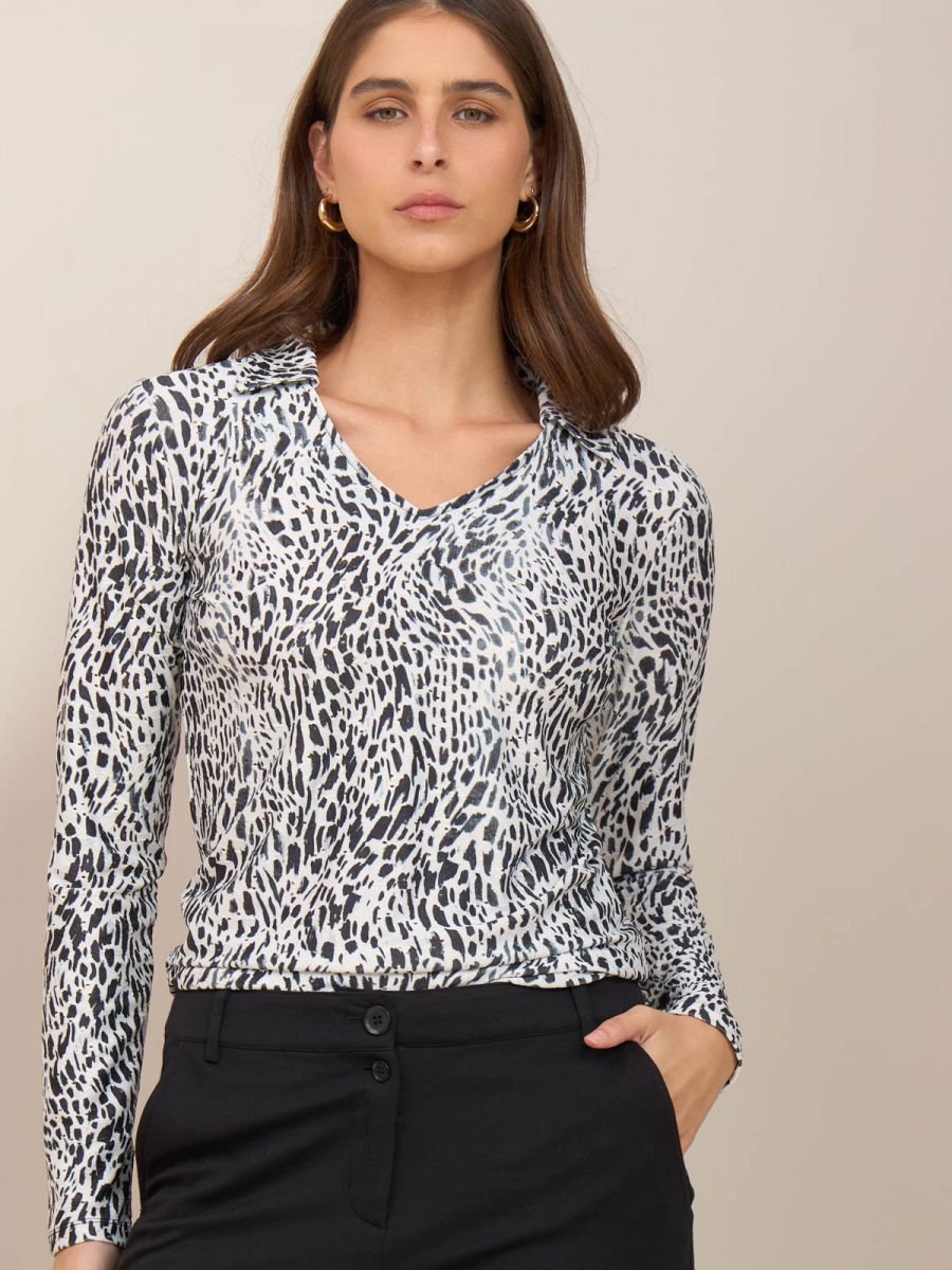 טישרט תחרה מודפסת