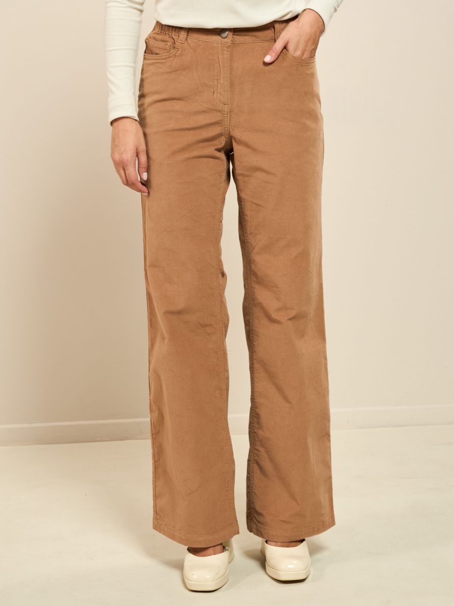 מכנסי קורדרוי מתרחבים