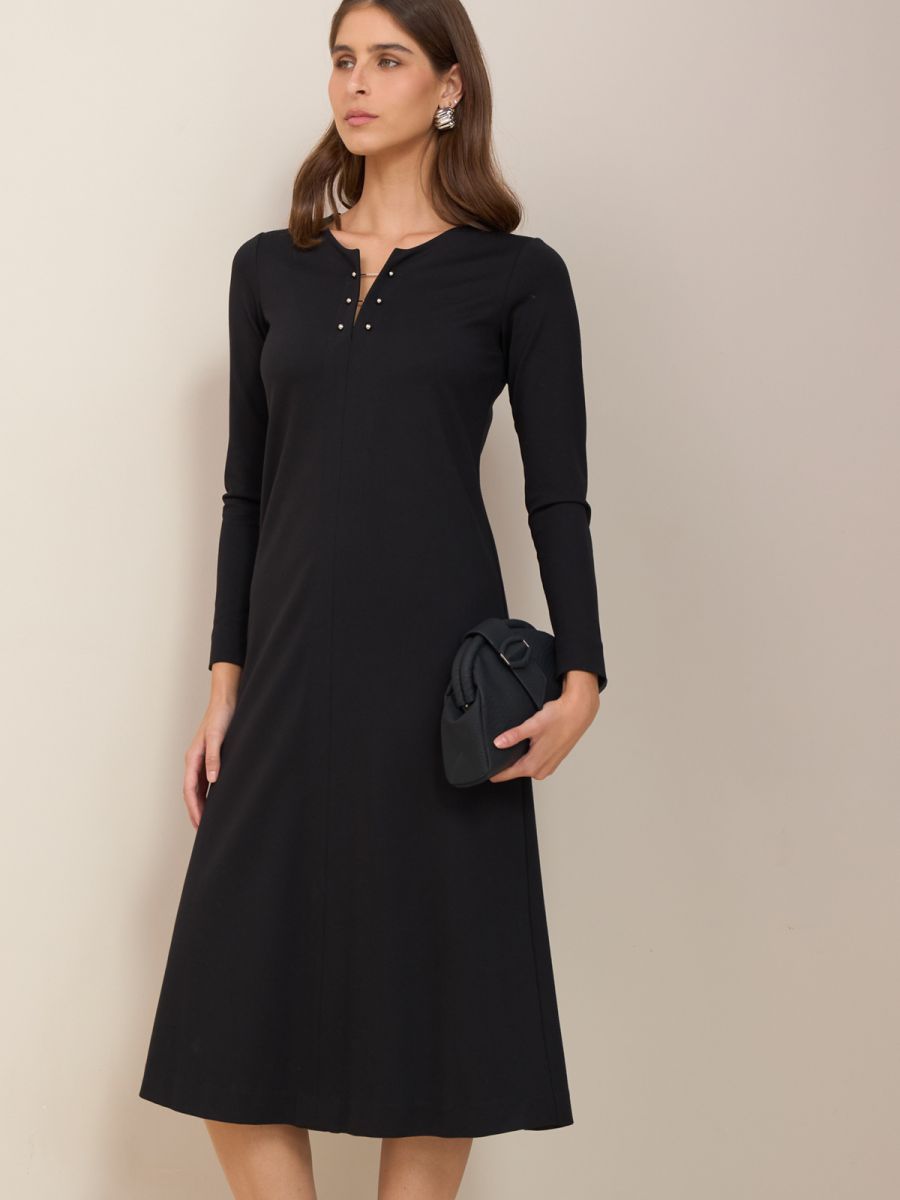 שמלת ג’רסי מאובזרת