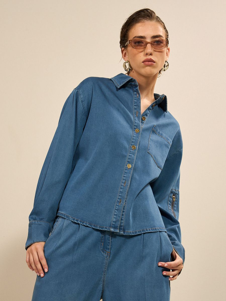 חולצת ליו ג’ינס