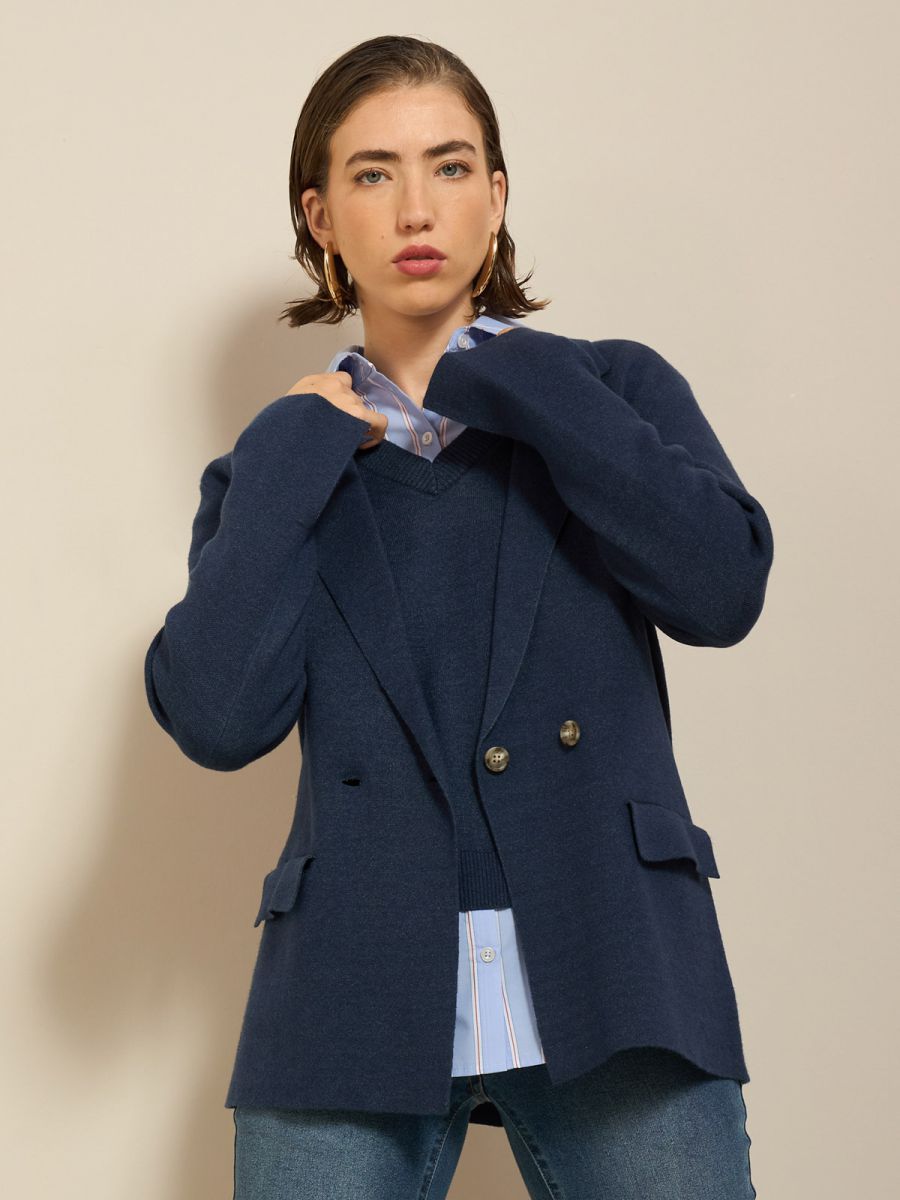 עליונית מחוייטת סריג