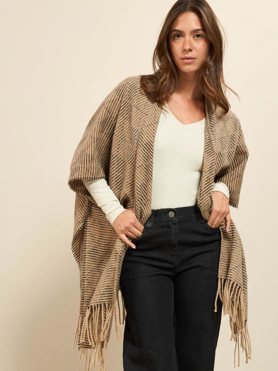 שכמיה רכה קלילה