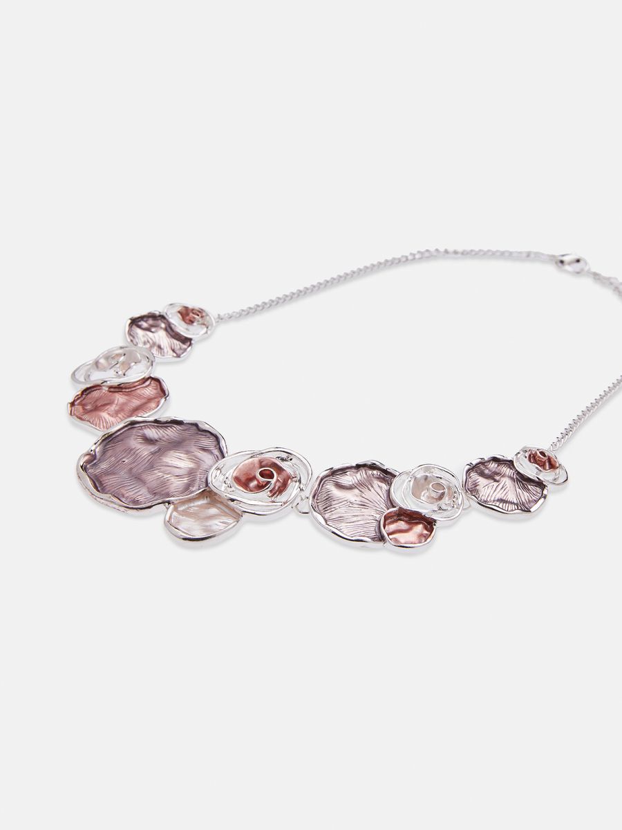 שרשרת מריחות צבע עיגולים