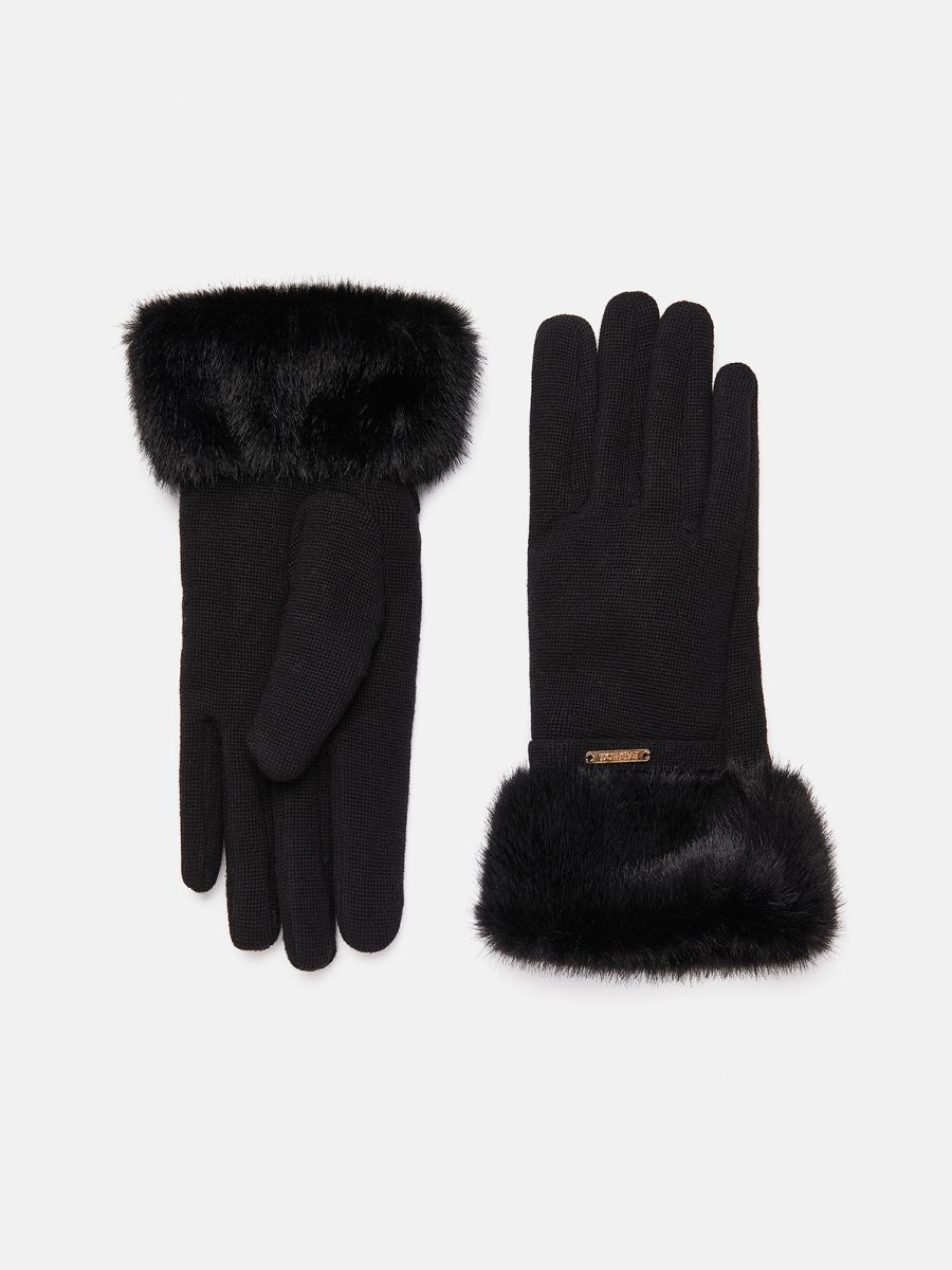 כפפות סרוגות ופרווה