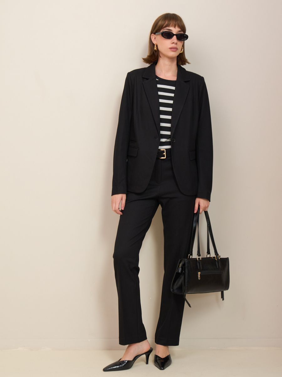 מכנסי ג’רסי מחוייטים