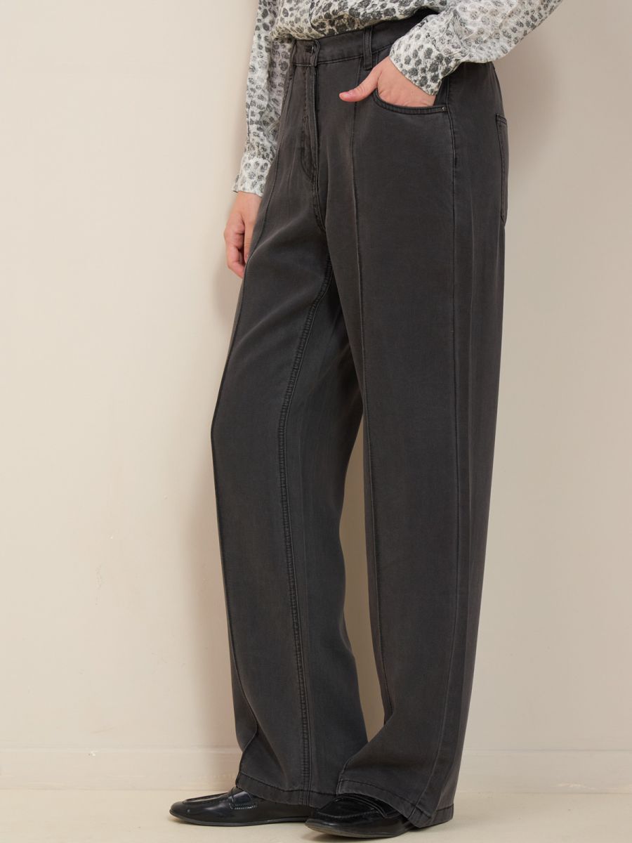 מכנסי ג’ינס ליוסל