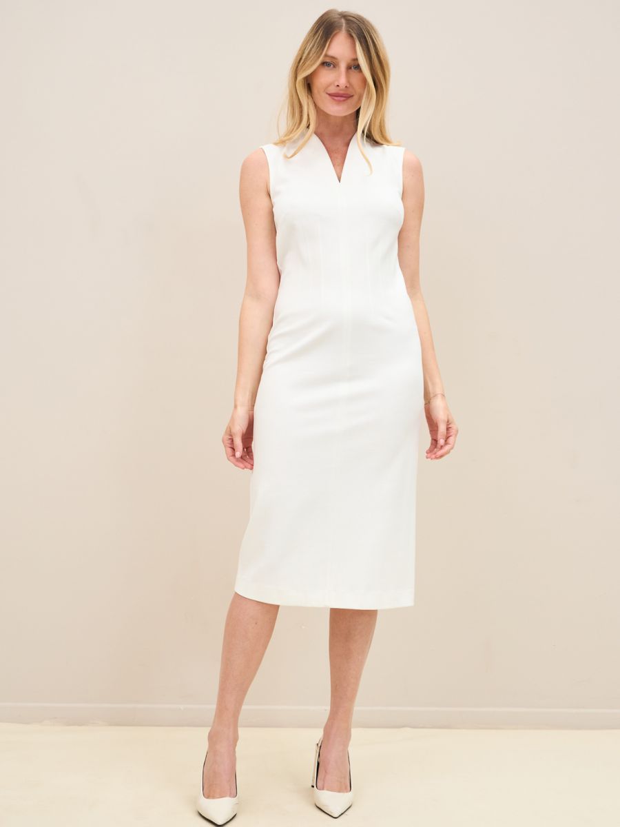 שמלה מחוייטת