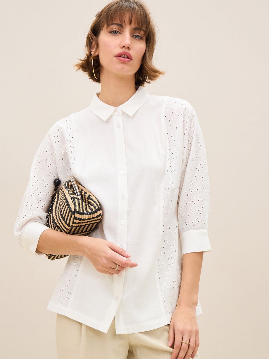 חולצת אריג שילוב תחרה