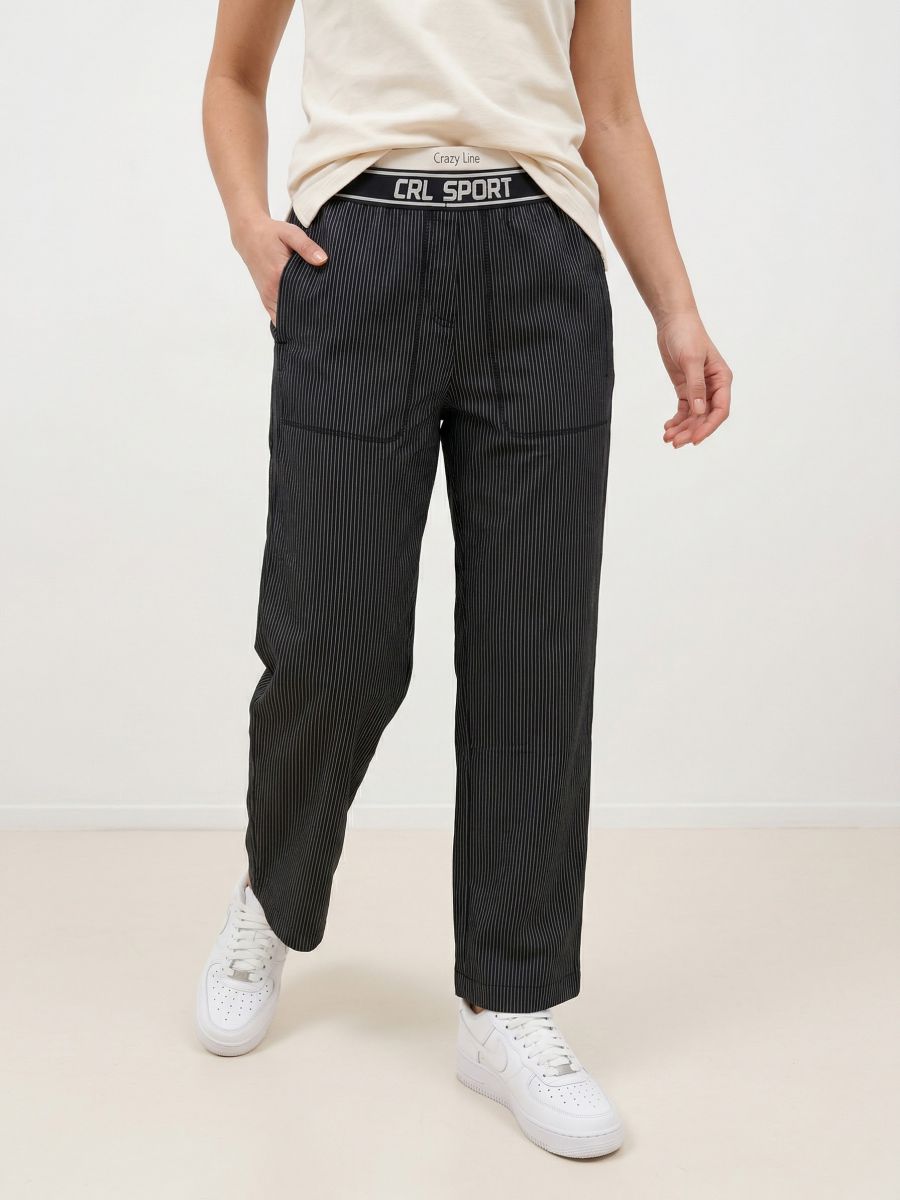 מכנסי ספורט רחבים