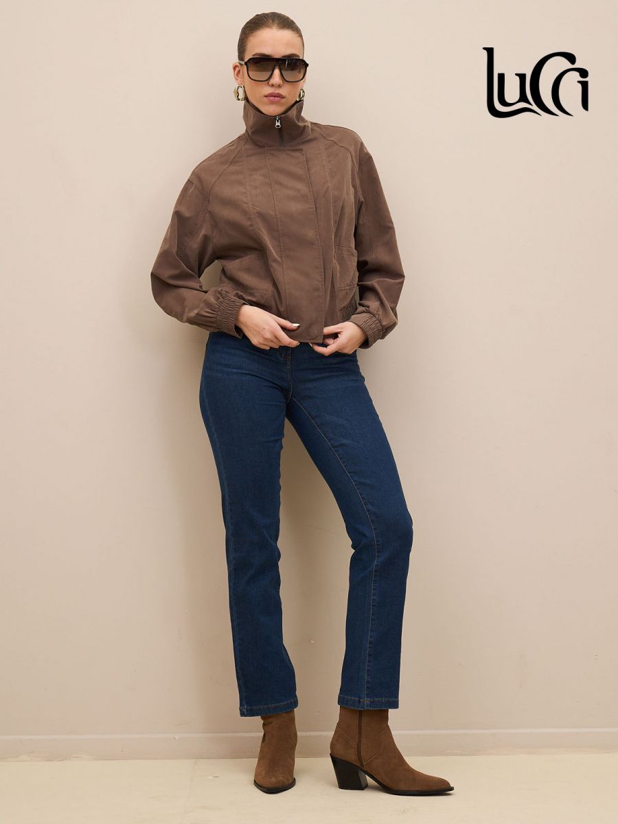 עליונית עם צוורון וLBC