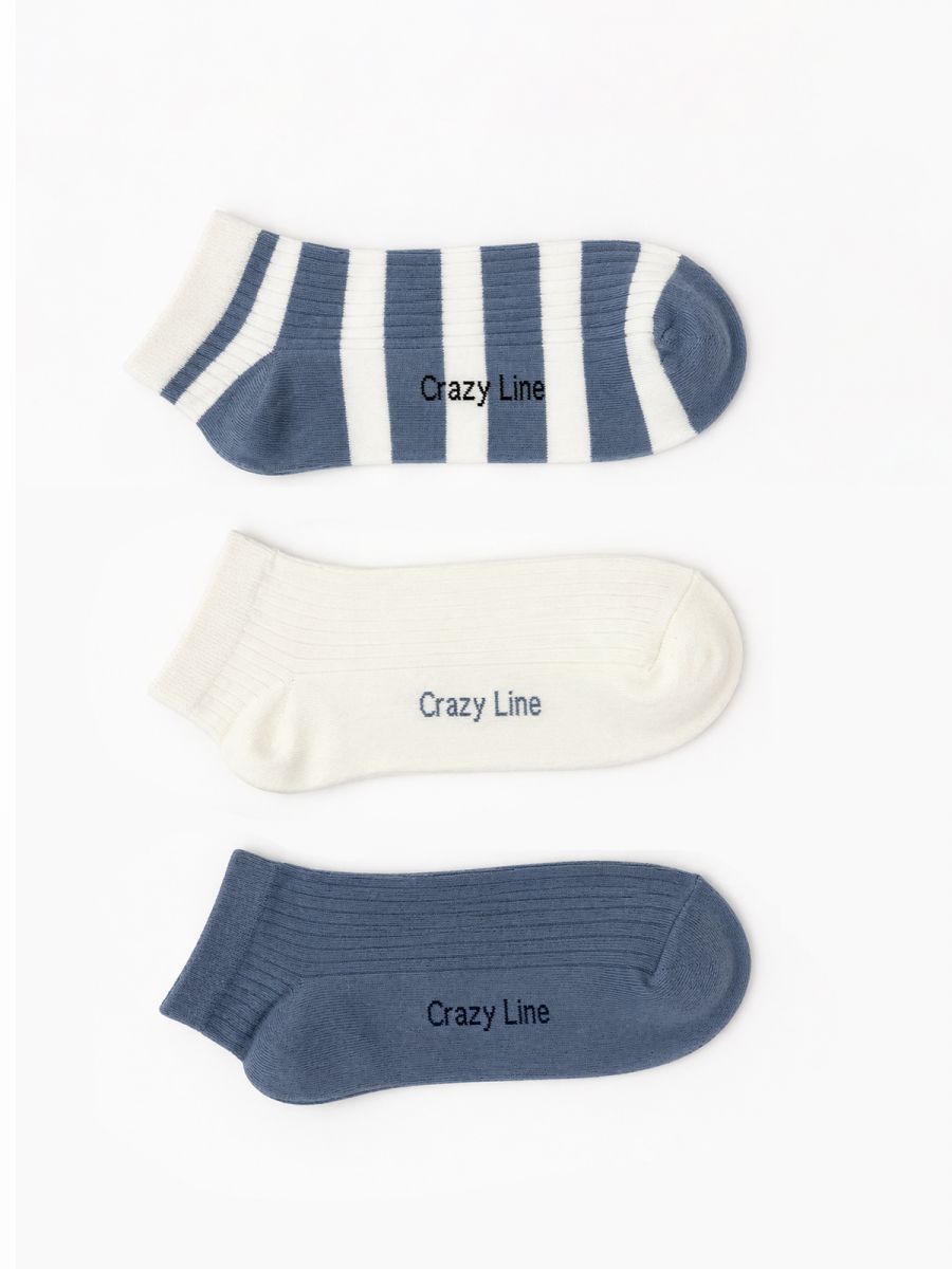 שלישיית גרביים פסים