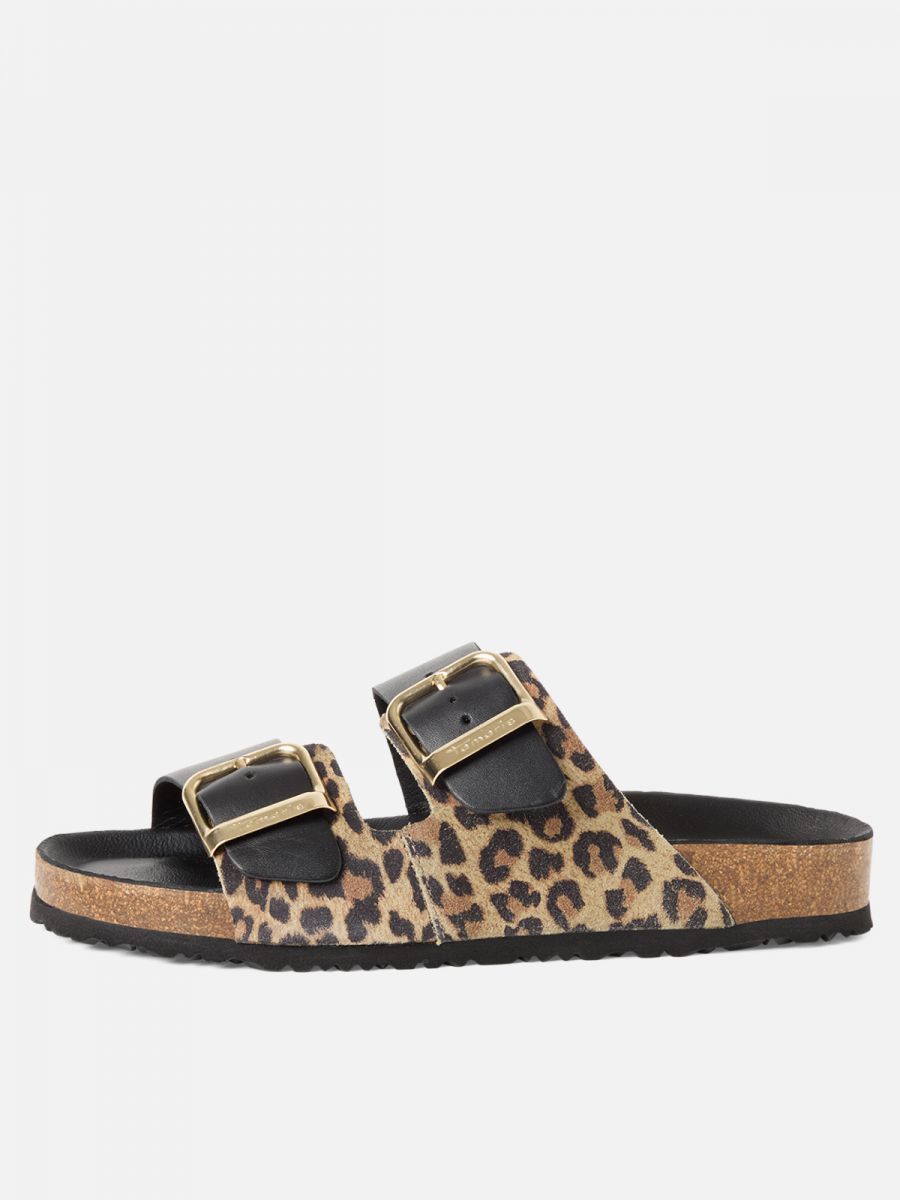 כפכפי קיץ מעור בעיצוב מוקפד. תמריס TAMARIS.