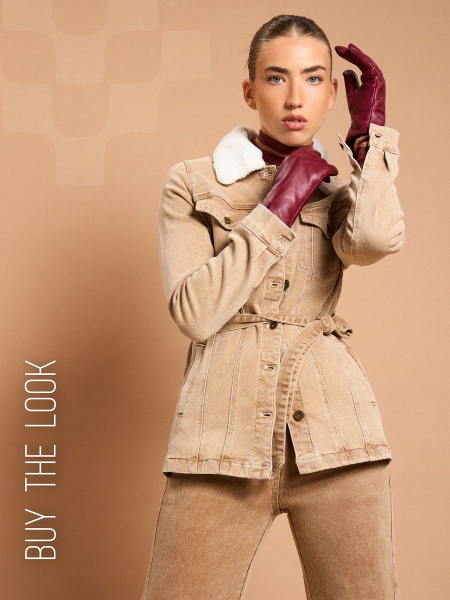 ג’ינס בצבע