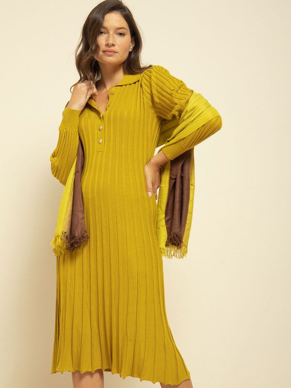 4שמלת  סריג מתרחבת