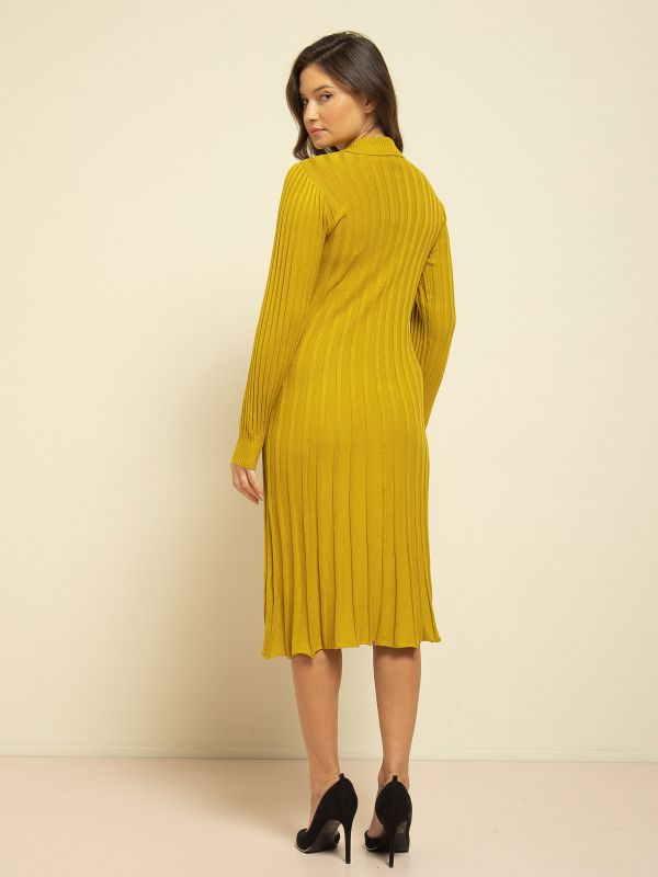 4שמלת  סריג מתרחבת