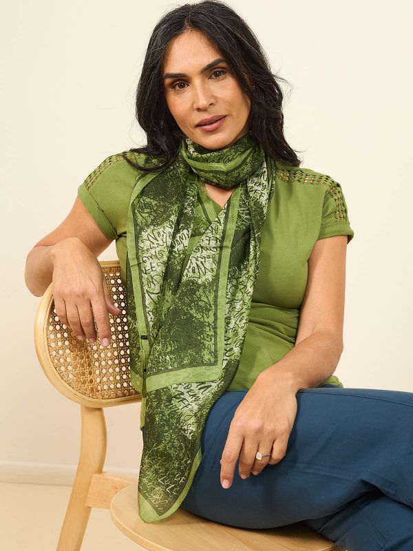 טישרט חלק עם תחרה