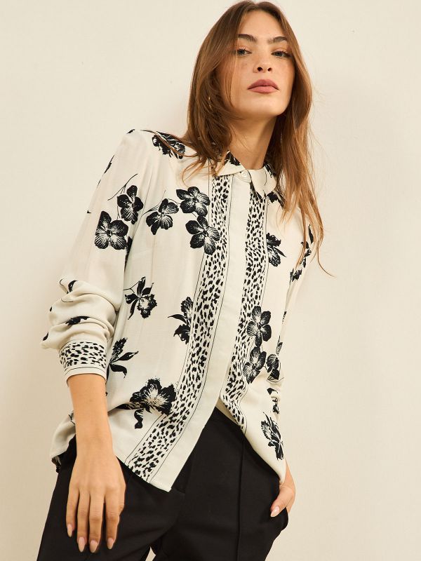 חולצה מודפסת פרחים