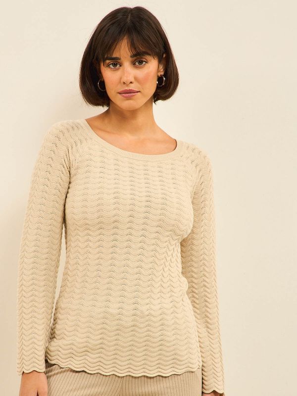 סריגים גלים רגלן