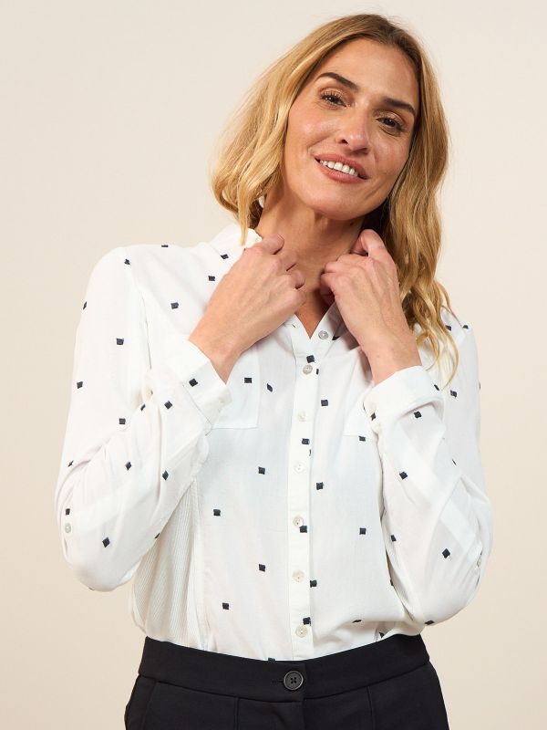 חולצת ריב רקומה