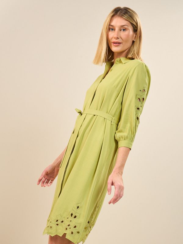 שמלת כפתורים רקומה