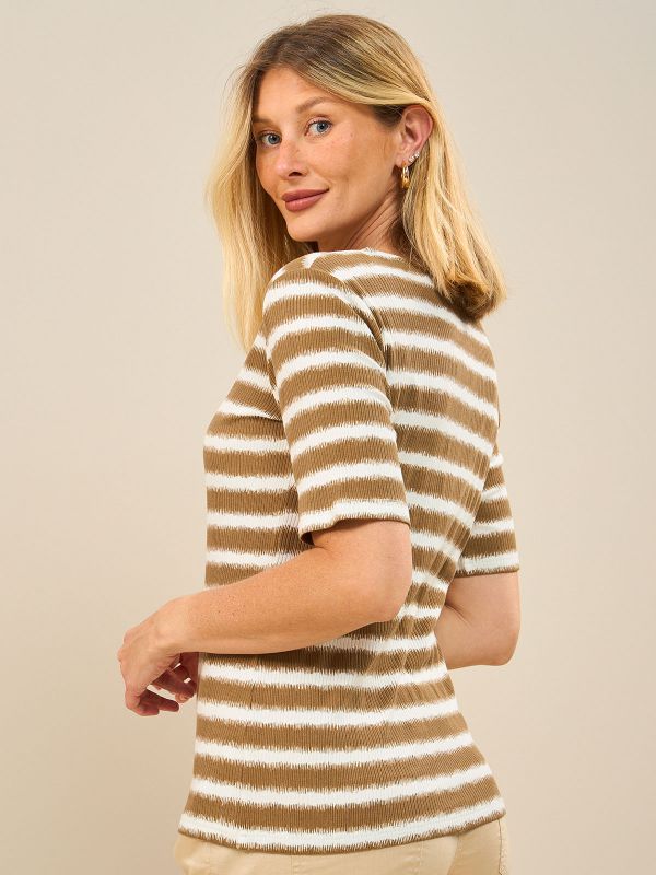 טי שרט- דפוס פסים