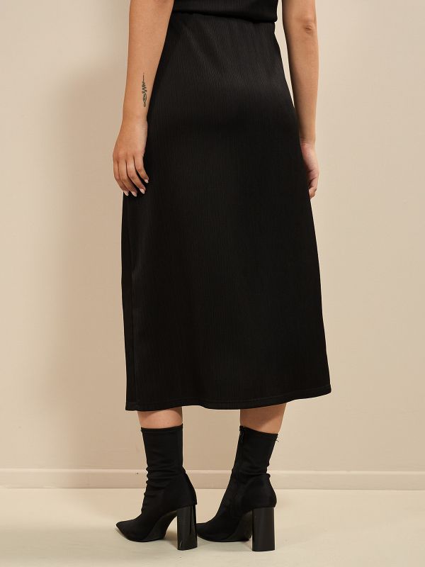 חצאית פליסה עם גומי