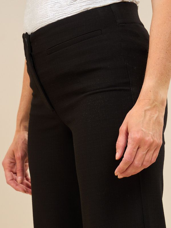 מכנסי מחויטים ערב