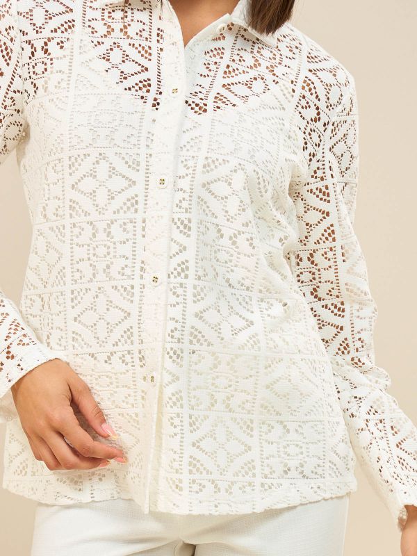 חולצה מכופתרת קרושה