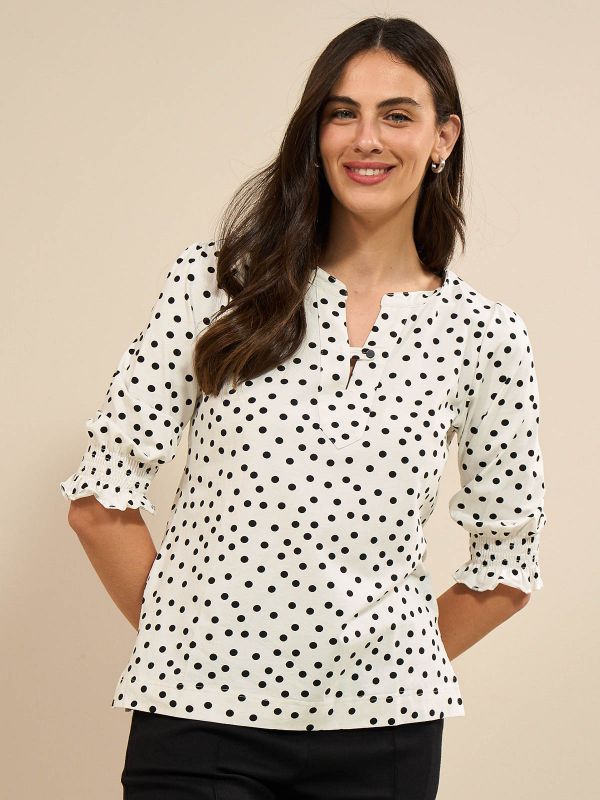 חולצת טי שרט נקודות