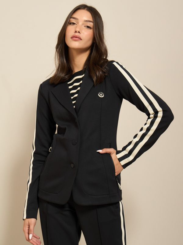 בלייזר ספורטיבי