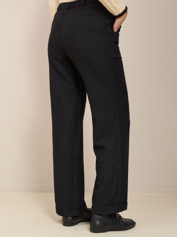 מכנסיים- POטקסטורה