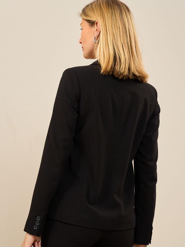 ז’קט מחויט +כפתור