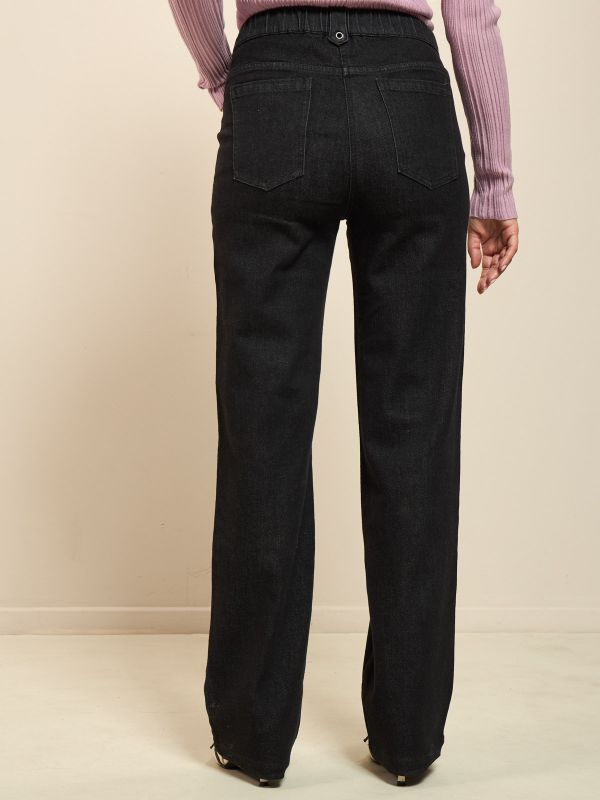 מכנסי ג’ינס עם גומי