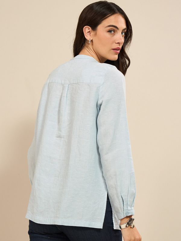 חולצת פשתן מכופתרת