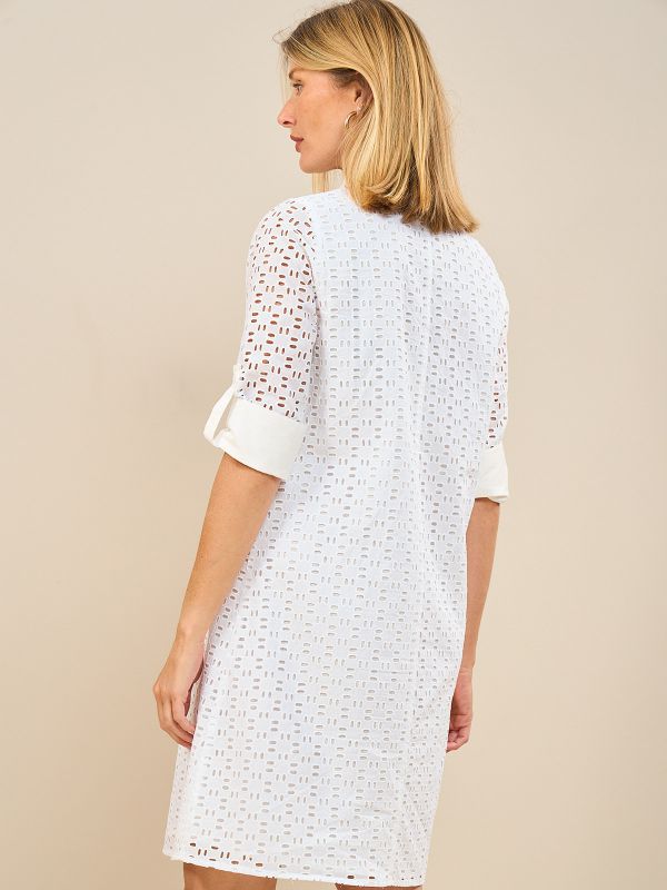 שמלת תחרה מכופתרת